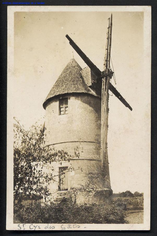 הוילה Saint-Cyr-des-Gats Moulin A Vent Le Champ Du Trail מראה חיצוני תמונה