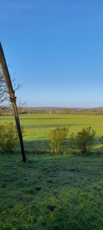 הוילה Saint-Cyr-des-Gats Moulin A Vent Le Champ Du Trail מראה חיצוני תמונה
